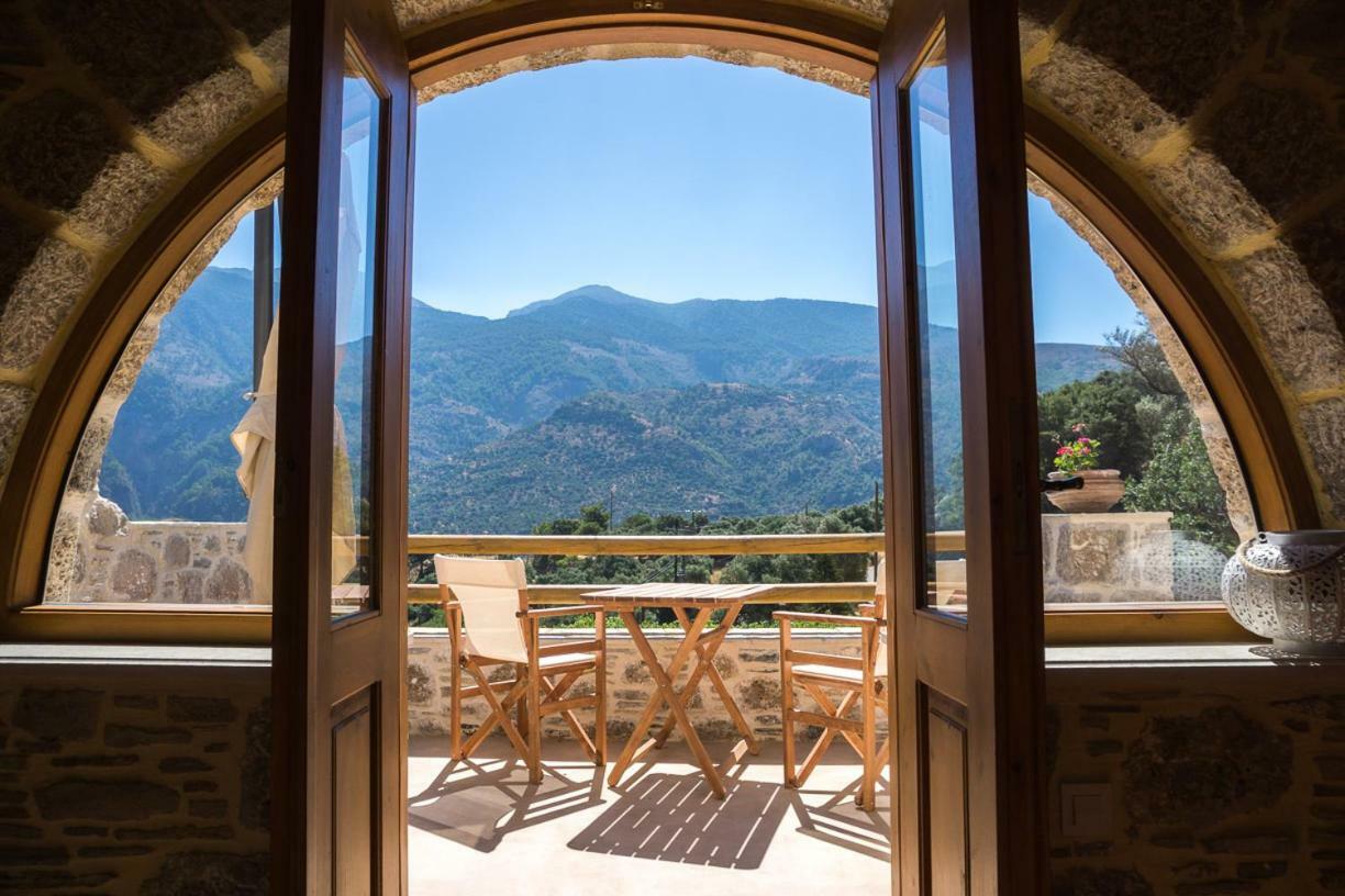 To Spiti Mas Apartment Сугия Екстериор снимка