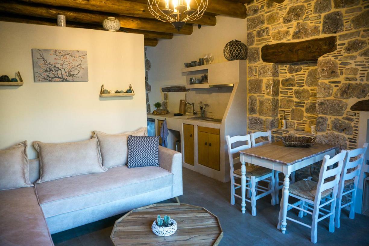 To Spiti Mas Apartment Сугия Екстериор снимка