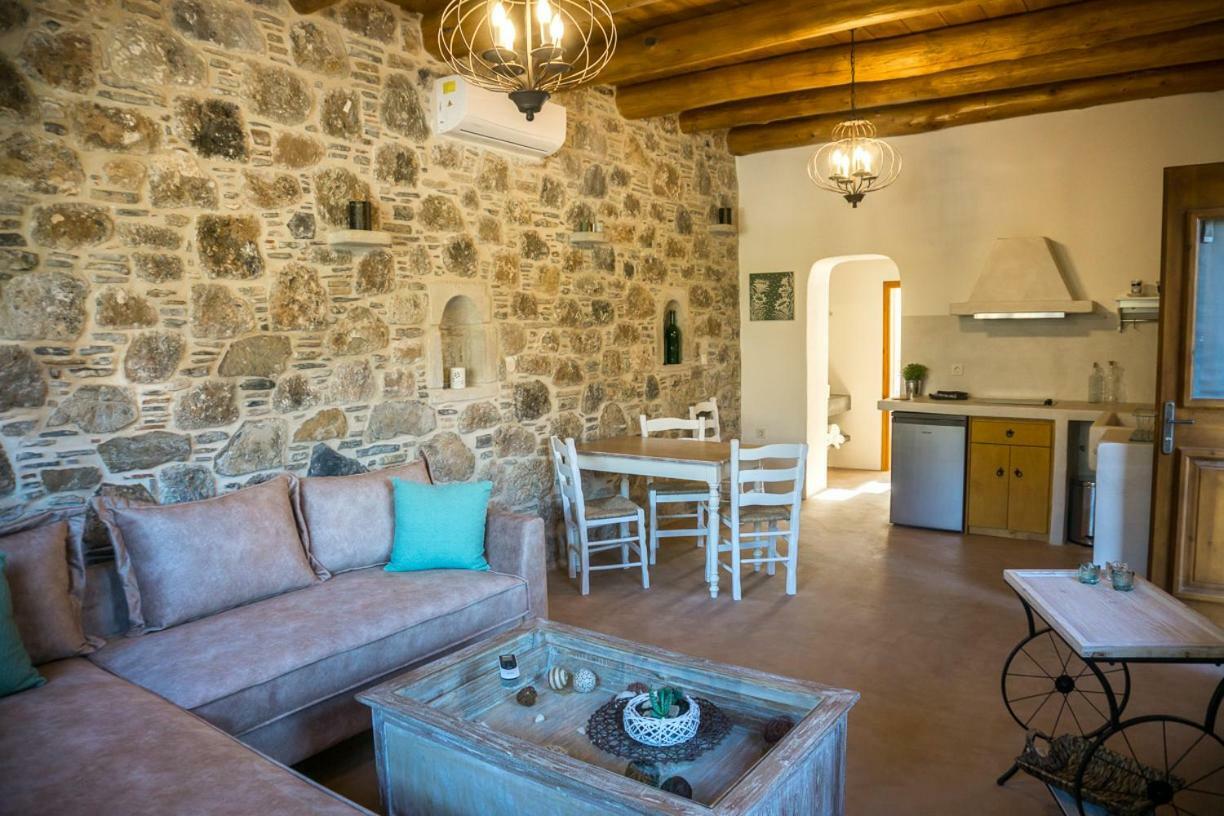 To Spiti Mas Apartment Сугия Екстериор снимка