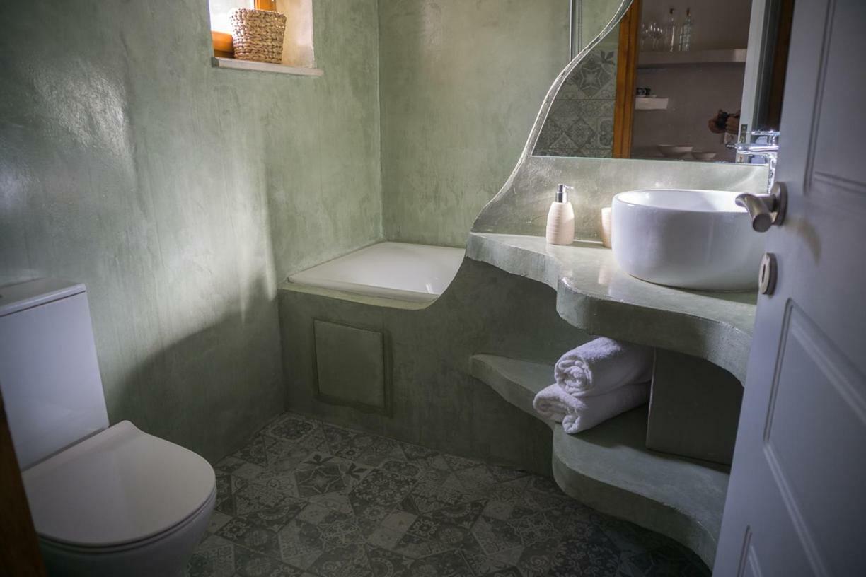To Spiti Mas Apartment Сугия Екстериор снимка